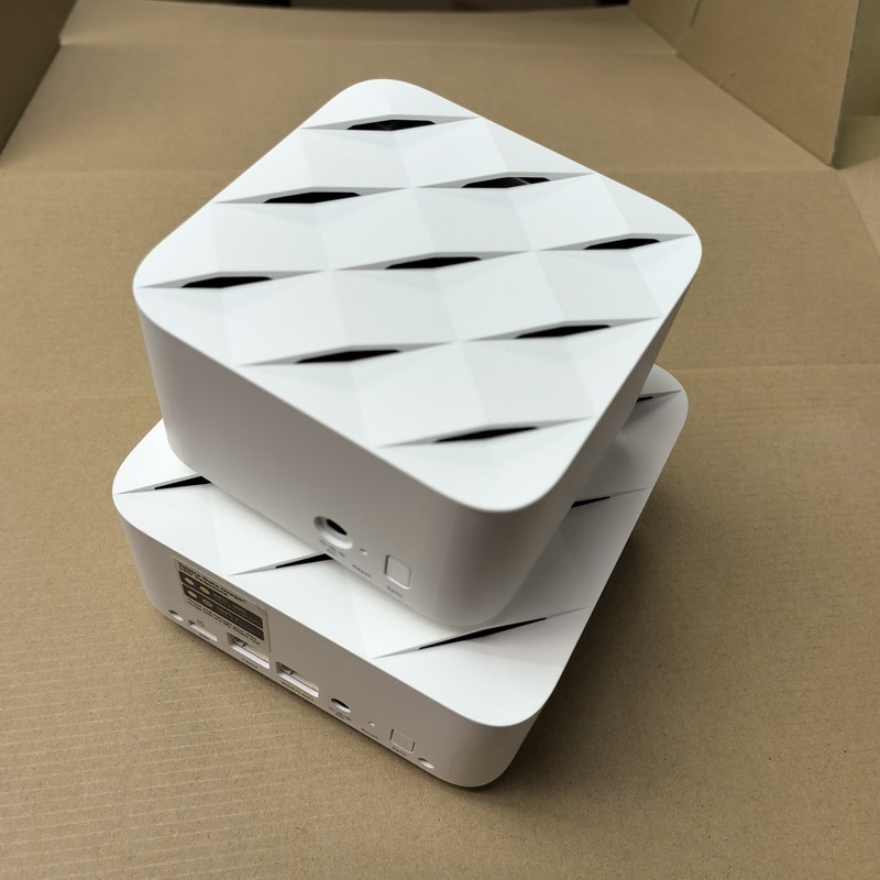 Orbi 4GX Router LBR1020 + Orbi Satellite (RBS10)